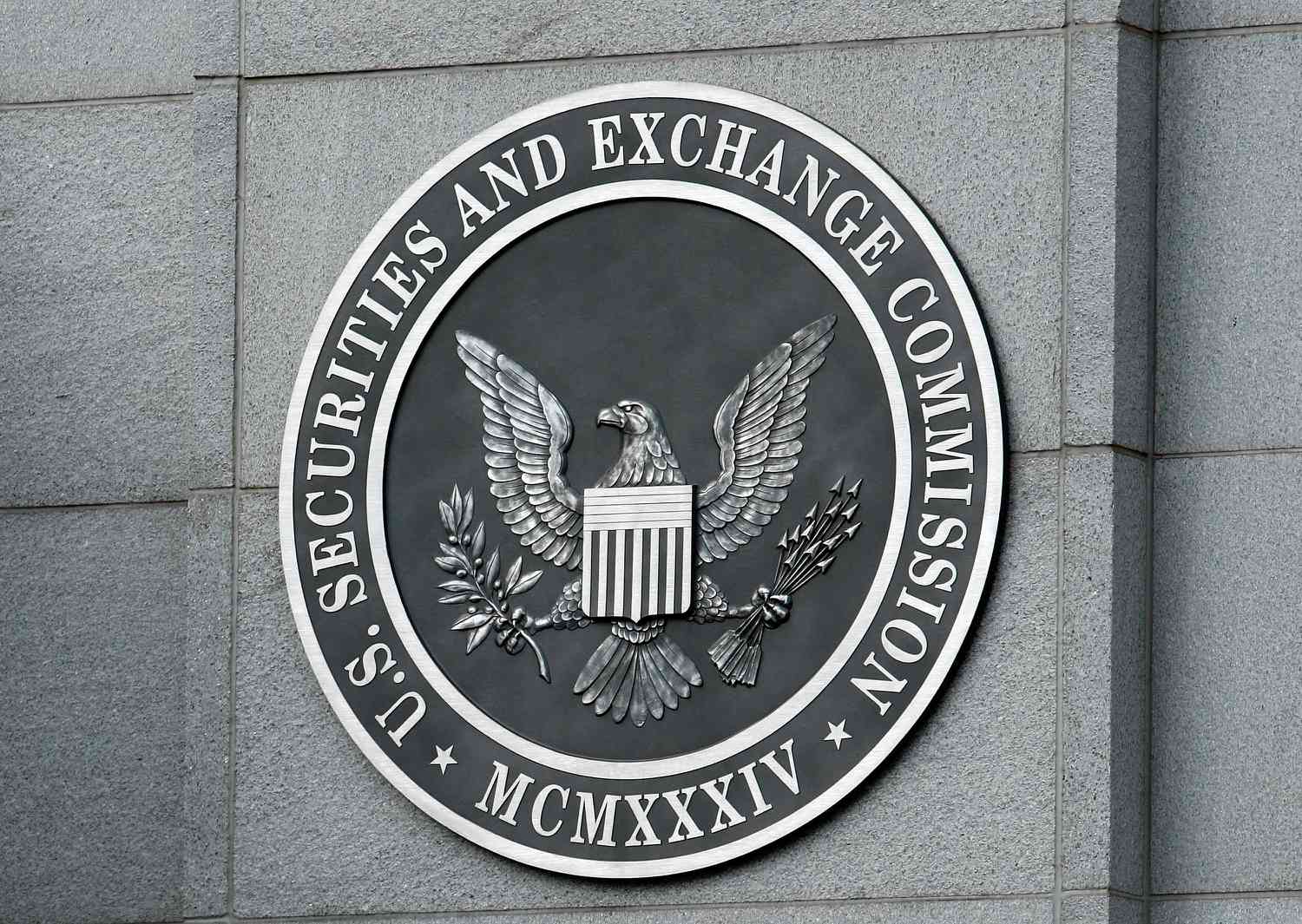 SEC Opens ETF Rule Review: Crypto Products to Receive Tech-Neutral Treatment